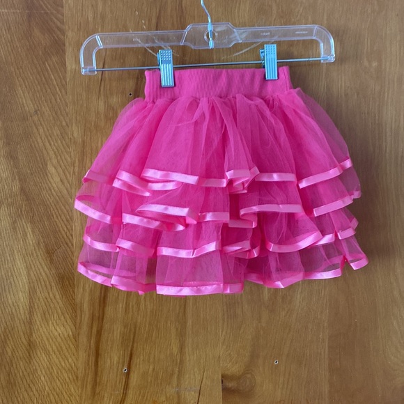 Tutu - Picture 2 of 2